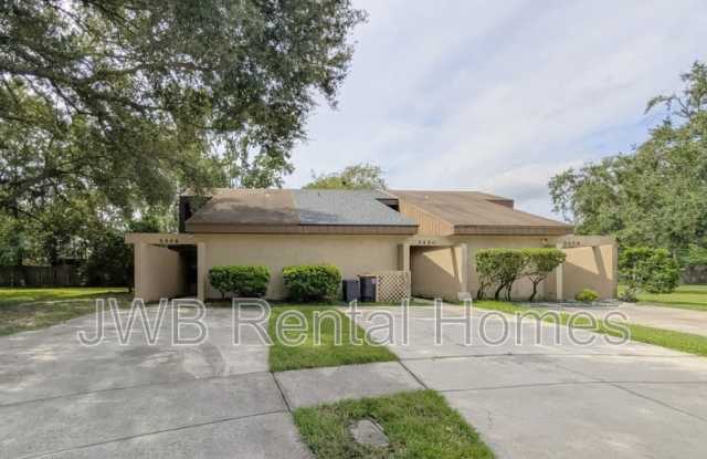 5446 Pinehaven Ct - 5446 Pinehaven Court, Jacksonville, FL 32244