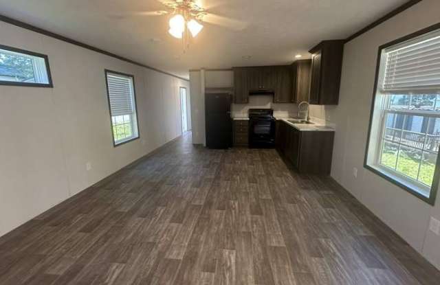 43 Pine Path Lane - 43 Pine Path Lane, Hendersonville, NC 28739