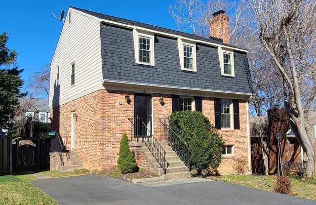 1206 KENSINGTON ROAD - 1206 Kensington Road, McLean, VA 22101