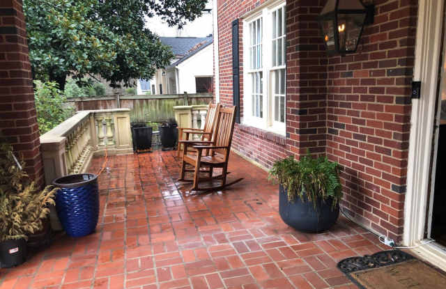 245 Bolling Road, NE Gallery 3