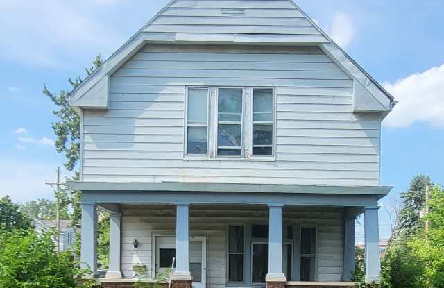 1501 East Lewis Street photos photos