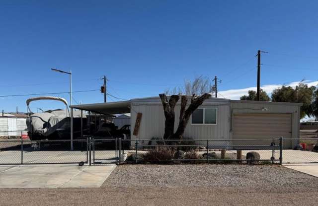 Charming Furnished 3-Bedroom Home in Willow Valley – Short-Term Rental! photos photos