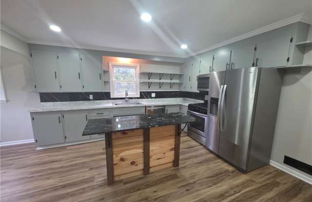 6831 Furnace Rd Gallery 4