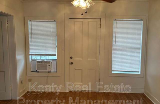419 Charles Street - 419 Charles Street, New Iberia, LA 70560