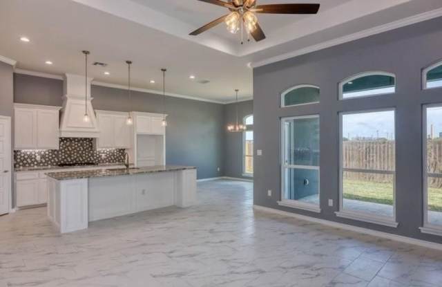 7738 Bison Drive Gallery 2