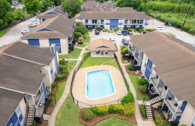 Pine Creek Apartments Gallery 4