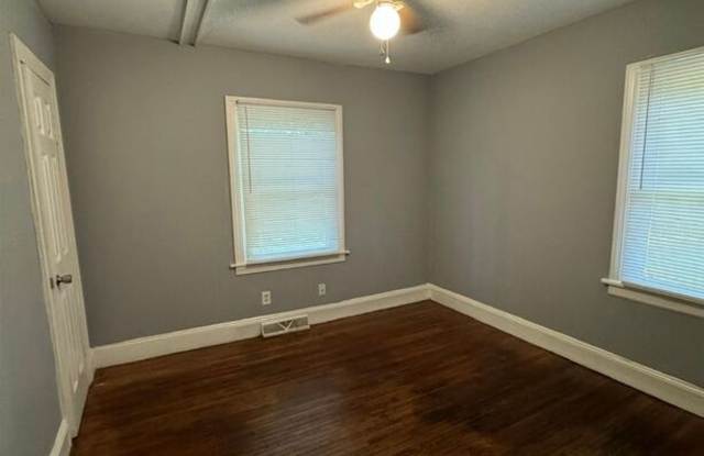 1354 Bethel Rd Gallery 4