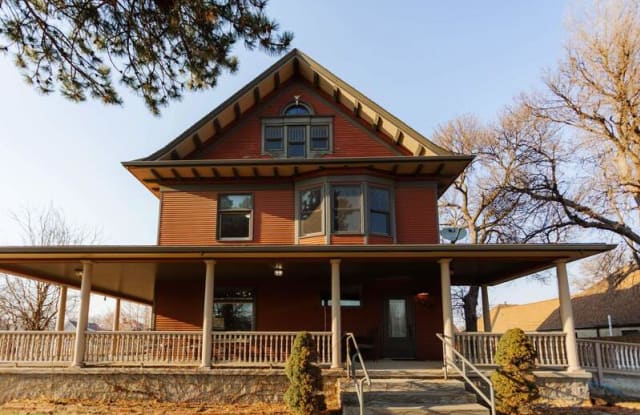 3008 O Street - Main Level - 3008 O Street, Lincoln, NE 68503