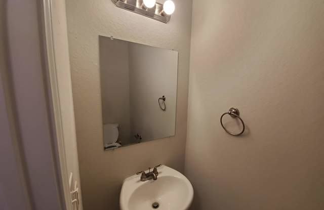 16906 Spirit Brook Gallery 3