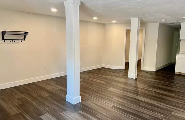263 Market St., Unit A Gallery 4