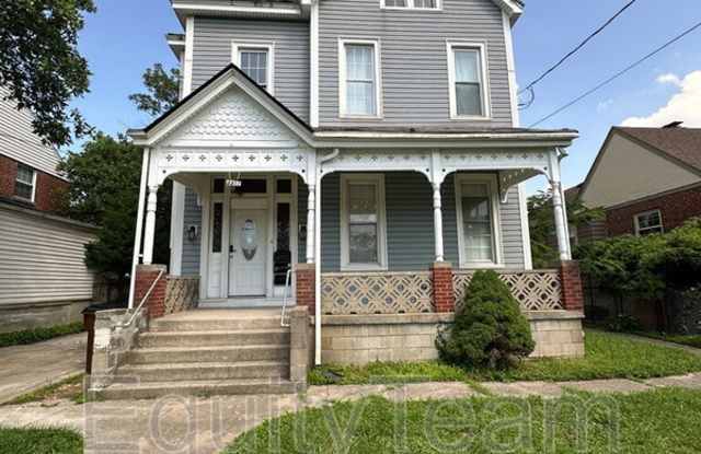 4417 Ashland Avenue photos photos