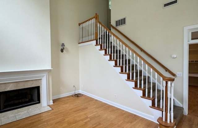 Home in Demarest Village Gallery 4