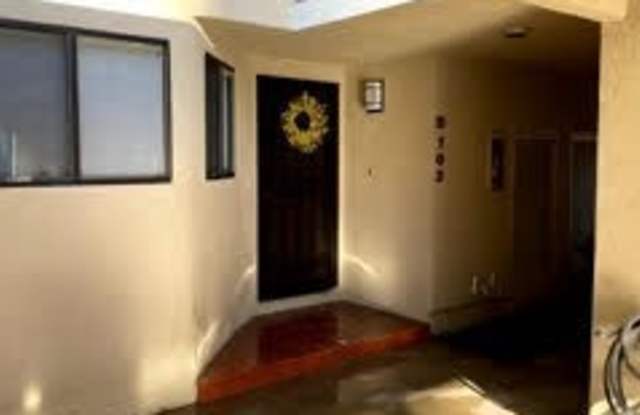2554 Elden Avenue Gallery 3