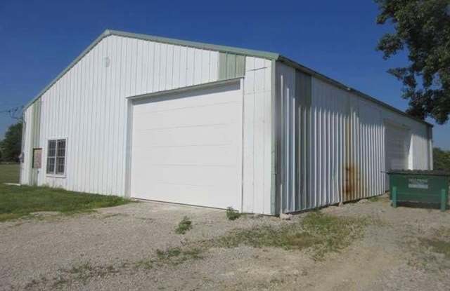16135 PETZ Road Gallery 2