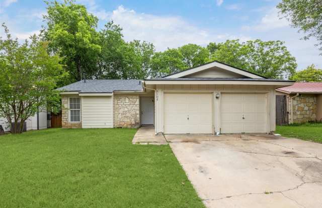 Charming 3BD 2BA House photos photos