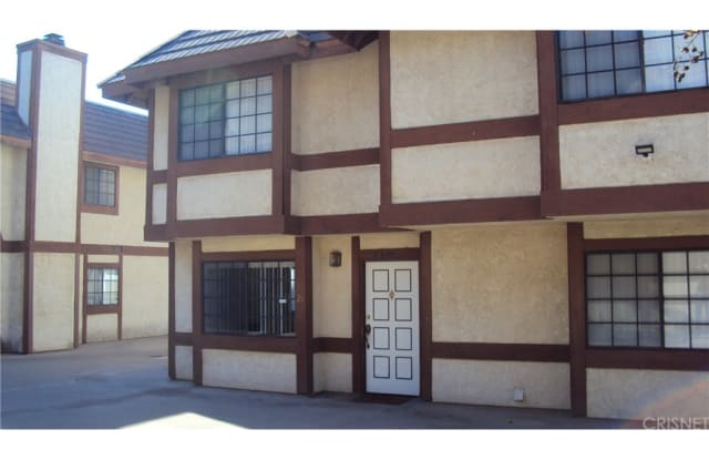 9325 Sunland Park Drive - 9325 Sunland Park Dr, Los Angeles, CA 91352