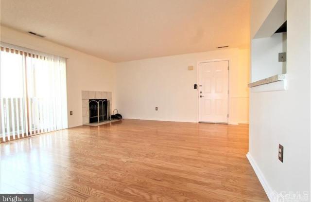 1219 RAVENS CREST Drive Gallery 4