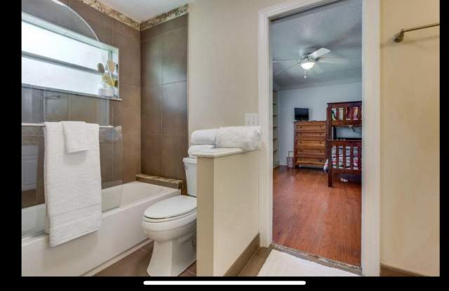 5775 Reynolds Road photos photos