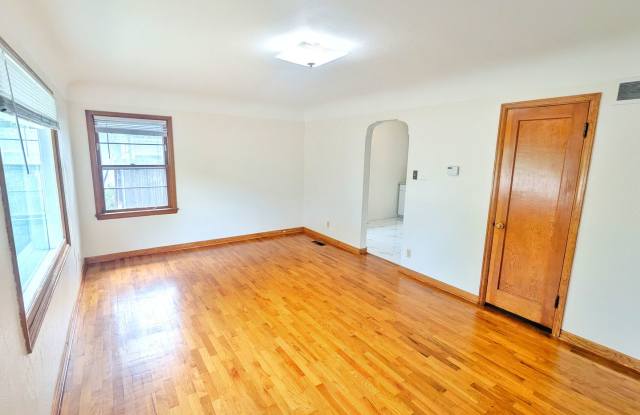 Old North End Bungalow Gallery 3