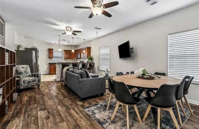 5518 WILTON Drive Gallery 3