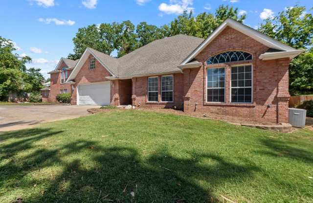 Brookshire 1226/1228 Gallery 3