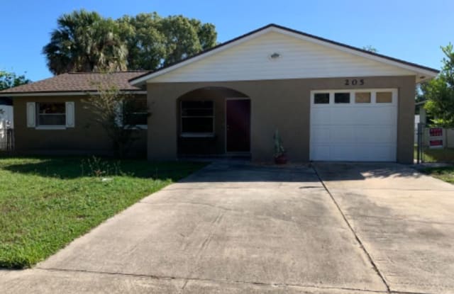 205 Albert St - 205 Albert Street, Winter Springs, FL 32708