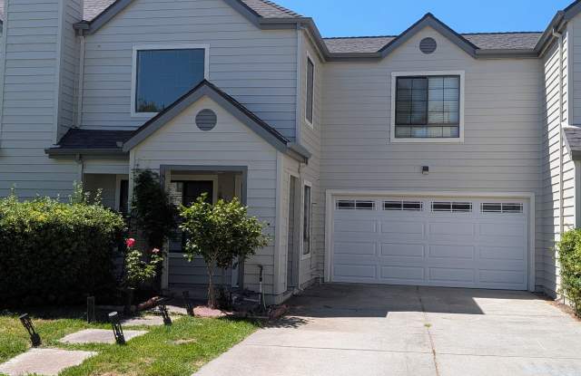1261 Formosa Drive photos photos