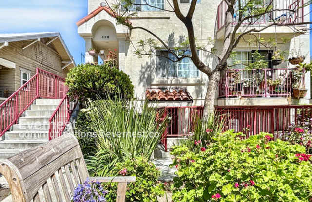522 Serrano Avenue photos photos