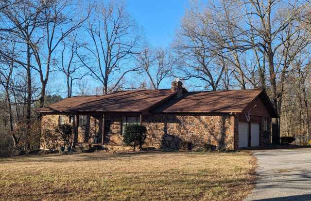 3 Bedroom 3 Bathroom Home in Batesville photos photos