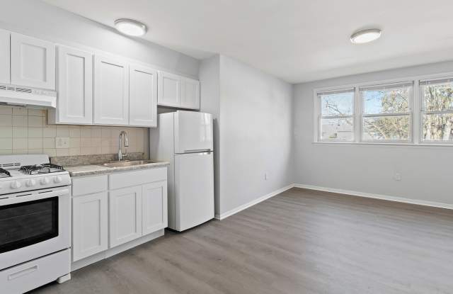 Algon Gardens photos photos