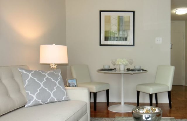 2401 Calvert St NW - 2401 Calvert Street Northwest, Washington, DC 20008
