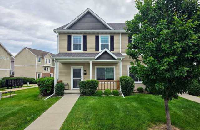 2316 Hazeltine Place photos photos