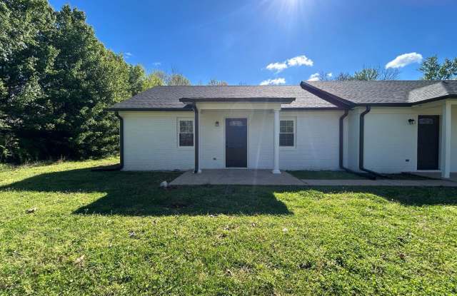 1154 S. Washington Ave. photos photos