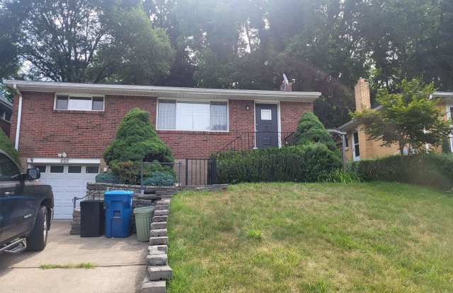 3 bedroom, 1.5 bath ranch in Penn Hills! photos photos