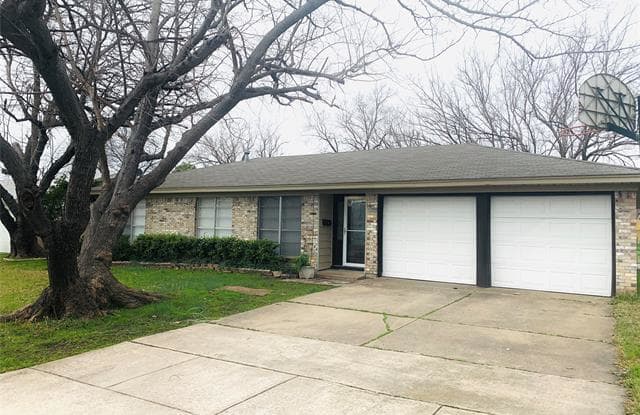 4909 Wyoming Trail - 4909 Wyoming Trail, North Richland Hills, TX 76180
