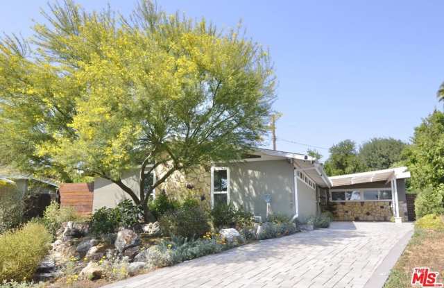 9342 Debra Ave photos photos