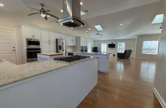 937 Fulbright Ave. | Gorgeous 3 Bedroom 2 Bath Home w/Pool In South Redlands! Gallery 3
