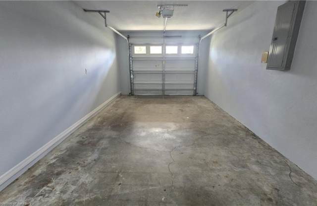 5201 Diamond Drive Gallery 4