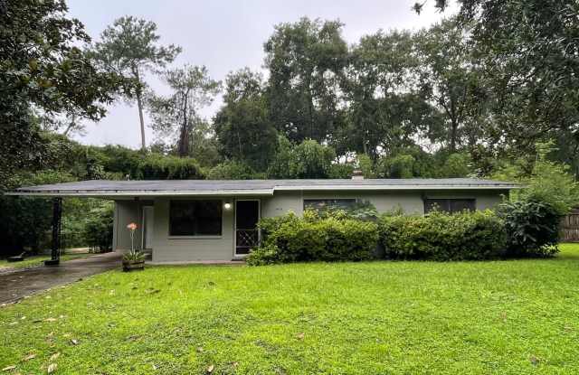 Conveniently located West Park Home! Gallery 4