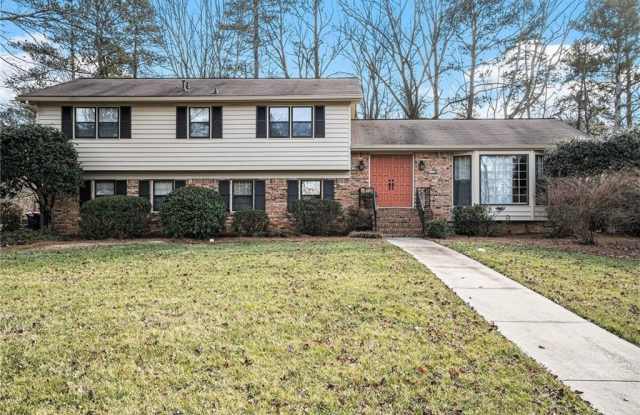 1519 Carnaby Court - 1519 Carnaby Court, Dunwoody, GA 30338
