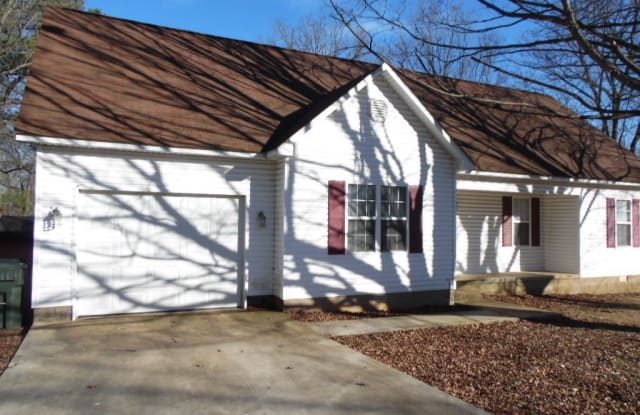 510 Fonville - 510 Fonville St, Martin, TN 38237