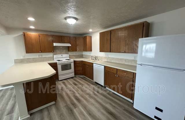 1207 2nd Street - 1207 2nd Street, Cheney, WA 99004