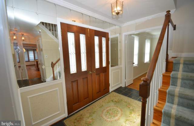 8606 PILGRIM COURT Gallery 2