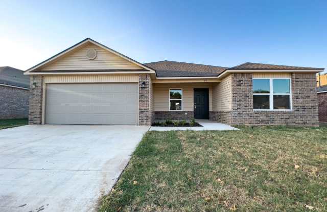Gorgeous Newly-Built 4 Bed 2 Bath Home in Heart Of Newcastle! photos photos