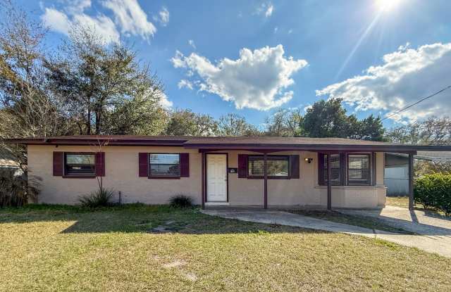 Renovated 4BR/2BA Pool Home in Jacksonville, FL | Fenced Yard | Pets Welcome photos photos
