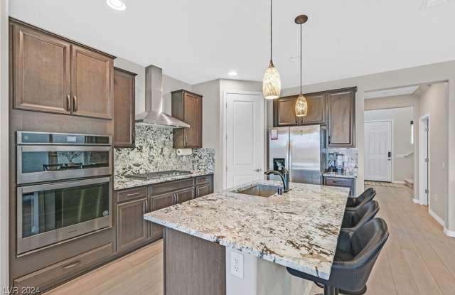 8122 Skye Chalet Street - 8122 Skye Chalet Street, Las Vegas, NV 89166