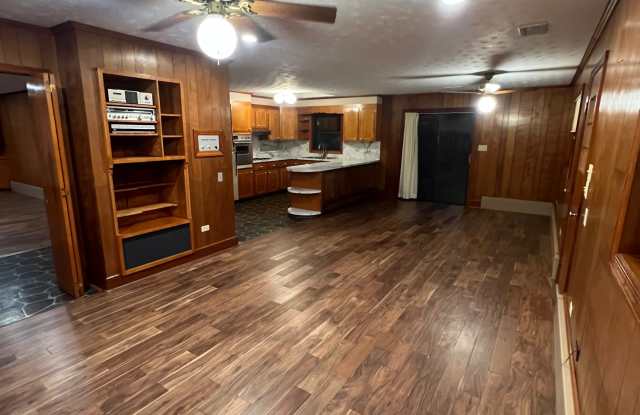 2294 Sparta Road Gallery 3