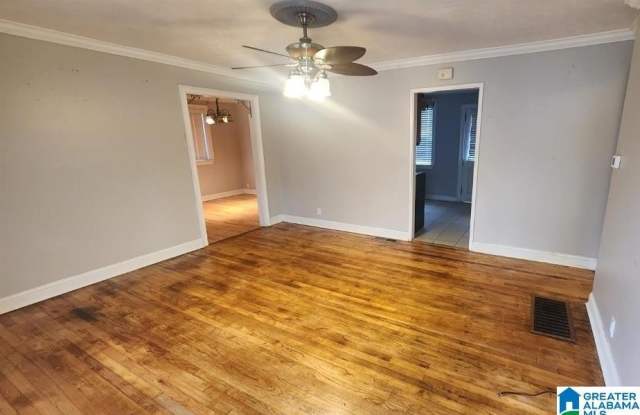 361 ROEBUCK DRIVE Gallery 2