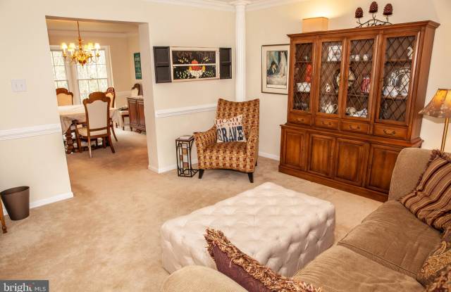 412 SUNNY VIEW ROAD Gallery 4