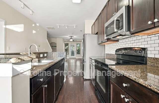 732 Seigle Point Dr Gallery 2